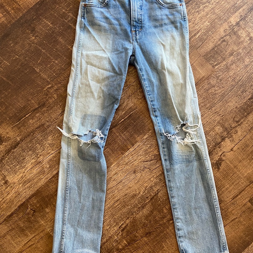 Lucky Brand Lucky Pins Distressed Light Blue Jeans